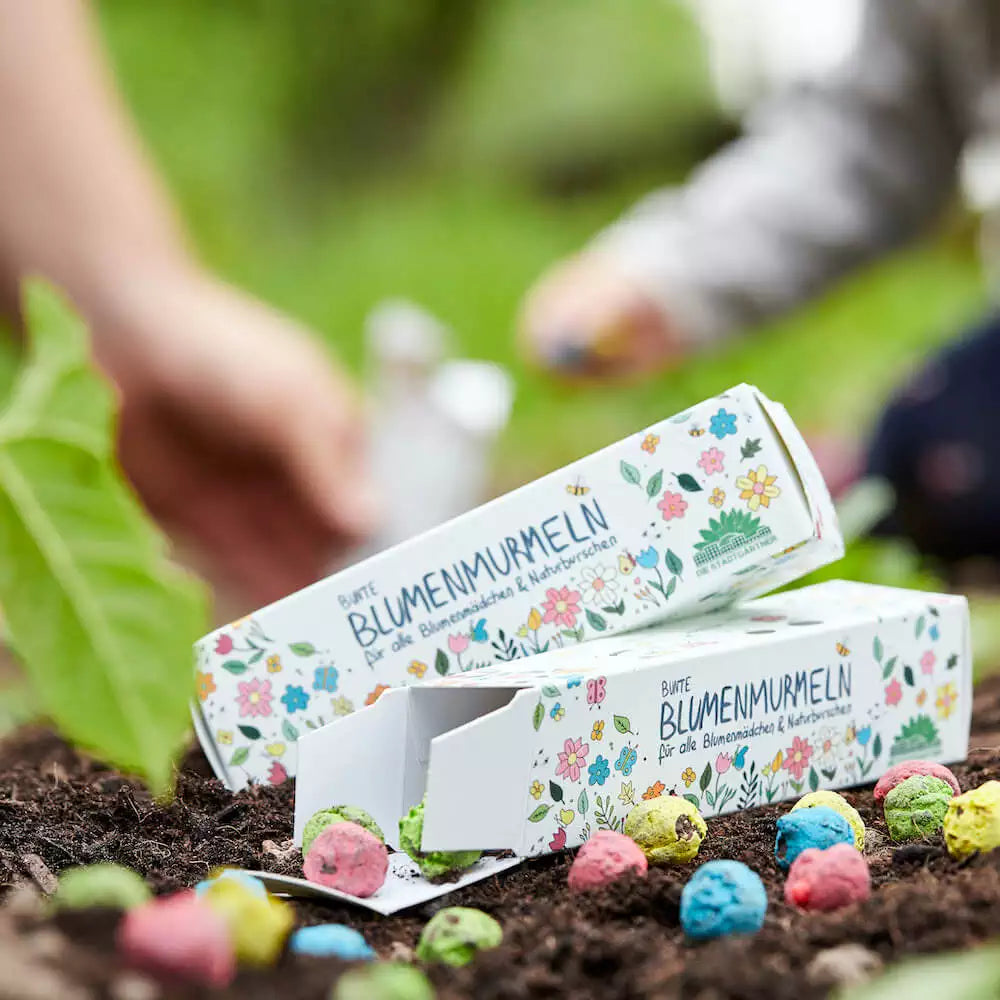 Bunte Blumenmurmeln